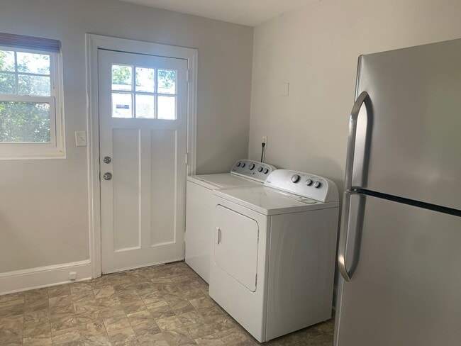 1800 Hall Ave in Charlotte, NC - Building Photo - Building Photo