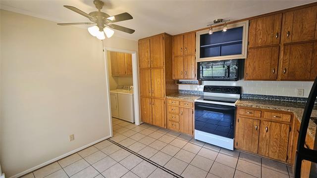 801 Livingston Dr in Hurst, TX - Building Photo - Building Photo