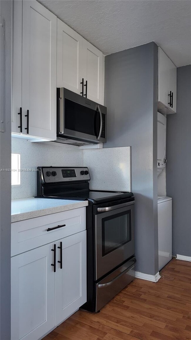 465 SW 86th Ave in Pembroke Pines, FL - Building Photo - Building Photo