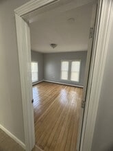 128 S Main St in Manchester, CT - Building Photo - Building Photo