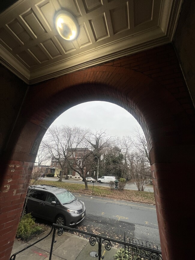 2030 Park Ave, Unit #1 in Baltimore, MD - Building Photo - Building Photo