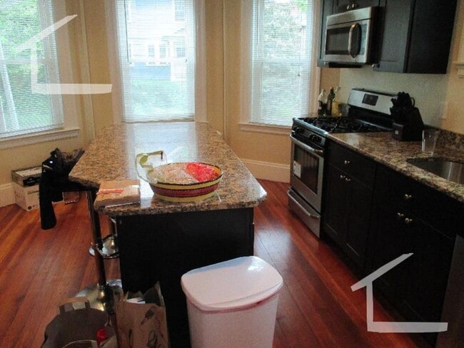 75 Leicester St in Boston, MA - Building Photo - Building Photo