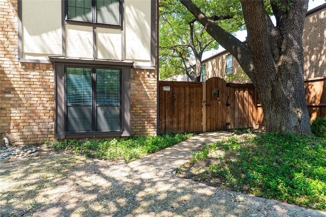 6509 Preston Rd, Unit 1 in Dallas, TX - Building Photo - Building Photo