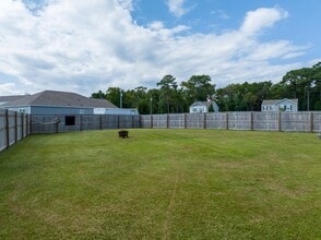 402 Saxby Wy in Holly Ridge, NC - Building Photo - Building Photo