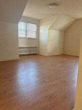 185 Emerson Pl in Valley Stream, NY - Building Photo - Building Photo