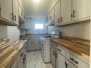 48 Woodlawn St in New Bedford, MA - Building Photo - Building Photo