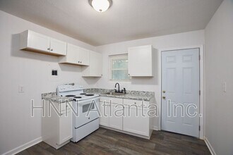 1171 Woodland Ave NE in Atlanta, GA - Building Photo - Building Photo