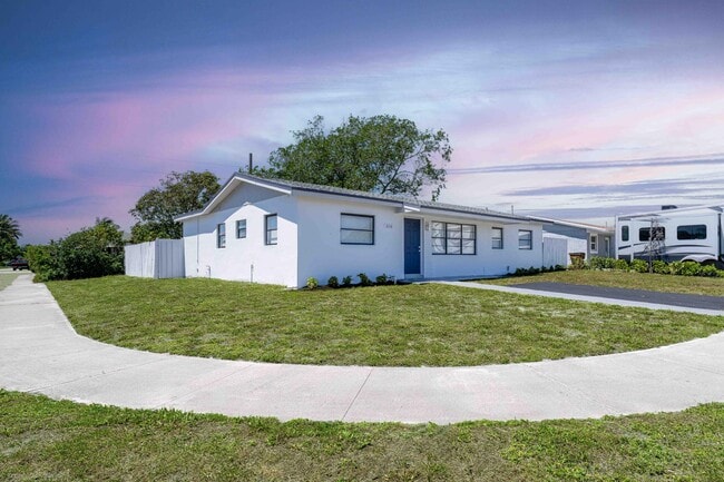 property at 510 SW 13th Pl