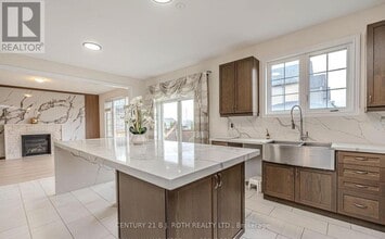 3027 Monarch Dr in Orillia, ON - Building Photo - Building Photo