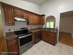 2408 Devonswood Rd in Titusville, FL - Building Photo - Building Photo