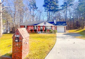 3810 Rock Hollow Ct in Conley, GA - Building Photo