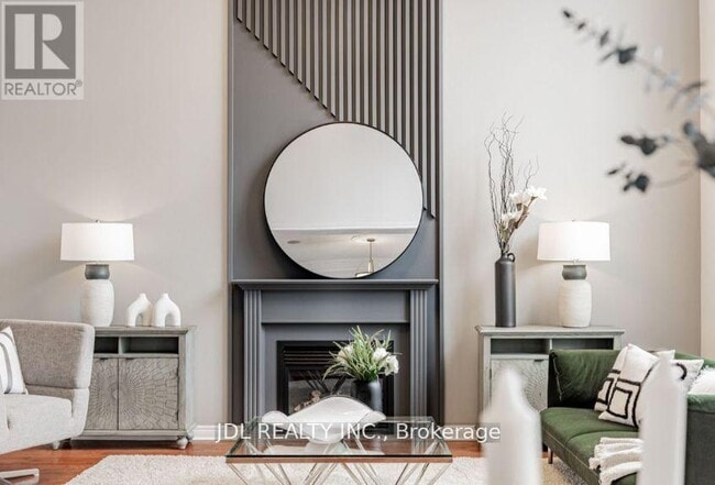 20 Ralph Chalmers Ave in Markham, ON - Building Photo - Building Photo