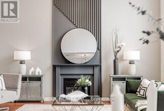 20 Ralph Chalmers Ave in Markham, ON - Building Photo - Building Photo