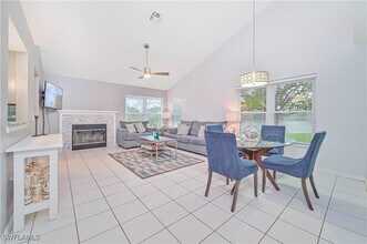 9140 Greenleaf Ct in Ft. Myers, FL - Building Photo - Building Photo