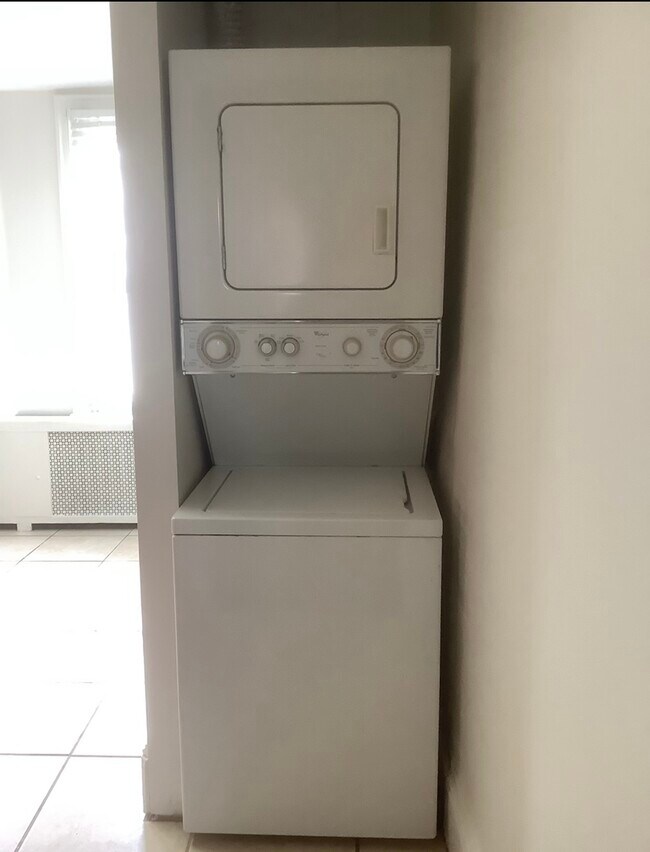 166 W Salaignac St, Unit 2 photo'