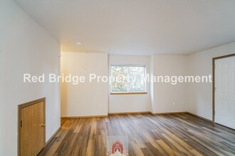 2512 SE 50th Ave-Unit -#1 in Portland, OR - Building Photo - Building Photo