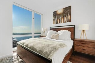 605 W 42nd St in New York, NY - Building Photo - Building Photo