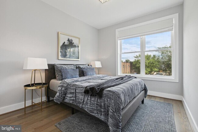 1508 F St NE-Unit -7 in Washington, DC - Building Photo - Building Photo