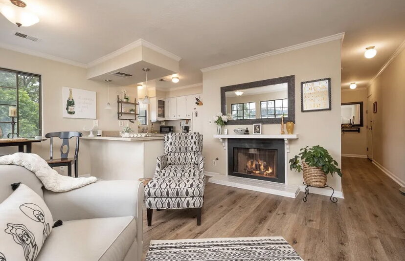 2000 Palm Ave in San Mateo, CA - Building Photo