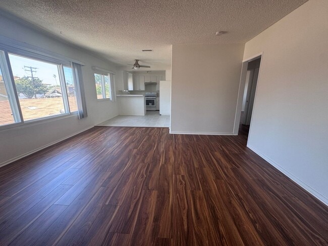 222 Lime St in Inglewood, CA - Building Photo - Building Photo