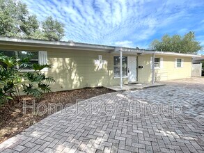 7265 17th St N in St. Petersburg, FL - Building Photo - Building Photo