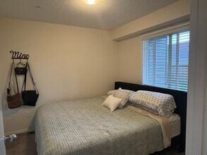 635 Secord Blvd NW in Edmonton, AB - Building Photo - Building Photo
