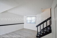 6006 Townsend Ave photo'