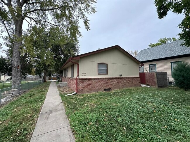 6730 Havelock Ave in Lincoln, NE - Building Photo - Building Photo