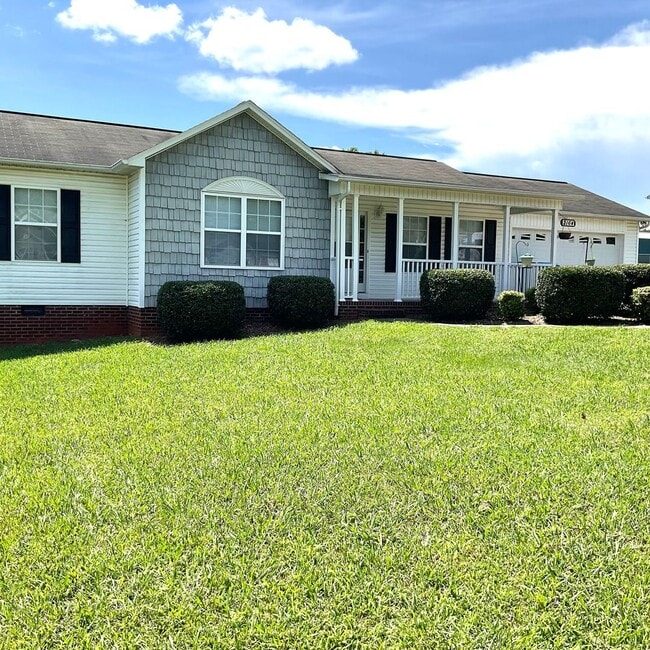 property at 2164 Samanthas Wells Ln