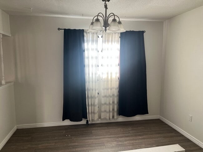 4026 Shelley Ave in Colorado Springs, CO - Foto de edificio - Building Photo