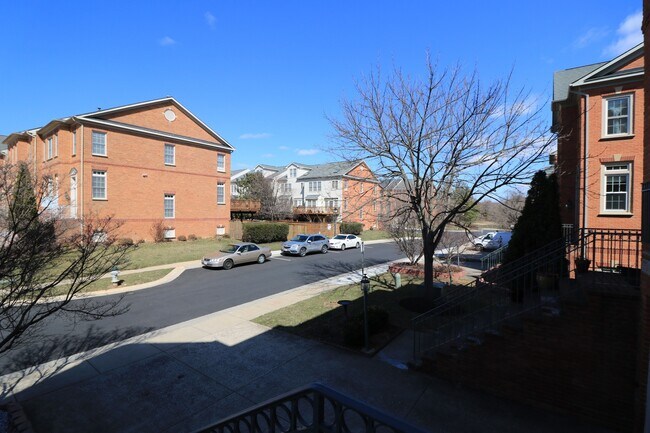 13539 Flowerfield Dr in Rockville, MD - Building Photo - Building Photo