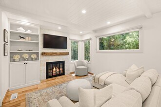 814 W Bleeker St in Aspen, CO - Building Photo - Building Photo