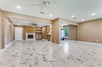 418 E Spring Valley Rd in Richardson, TX - Building Photo - Building Photo