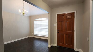 2207 Woodcrest Dr in McKinney, TX - Building Photo - Building Photo
