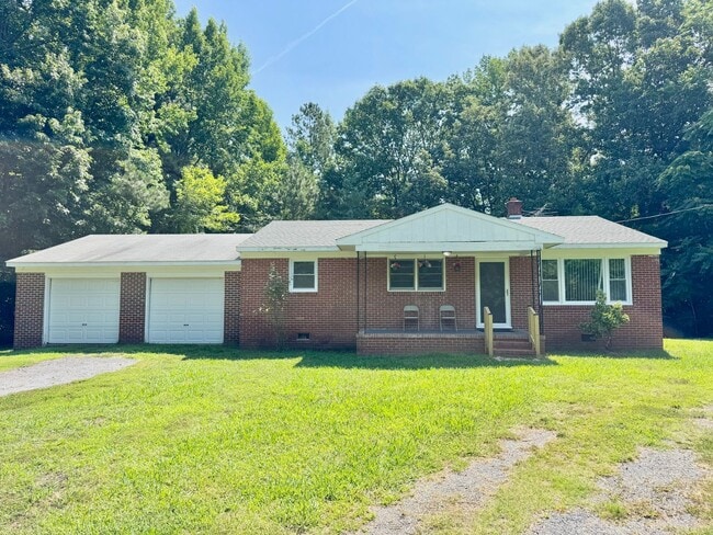 property at 615 Old Indian Rd