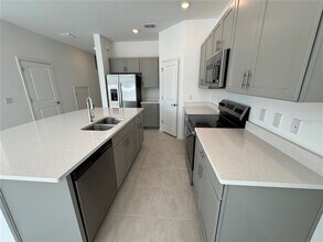 11804 Glenside Ter in Palmetto, FL - Building Photo - Building Photo