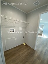 1016 Harshman St in Rawlins, WY - Building Photo - Building Photo