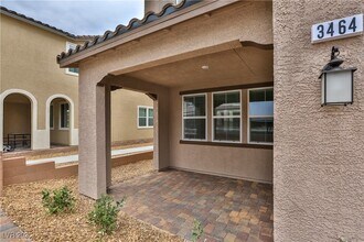 3464 Covilha Ln in Henderson, NV - Foto de edificio - Building Photo