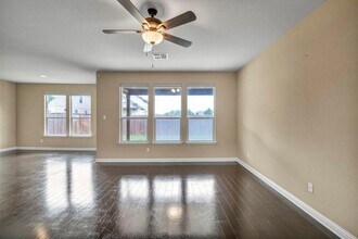 3921 Dover Ferry Crossing in Austin, TX - Building Photo - Building Photo