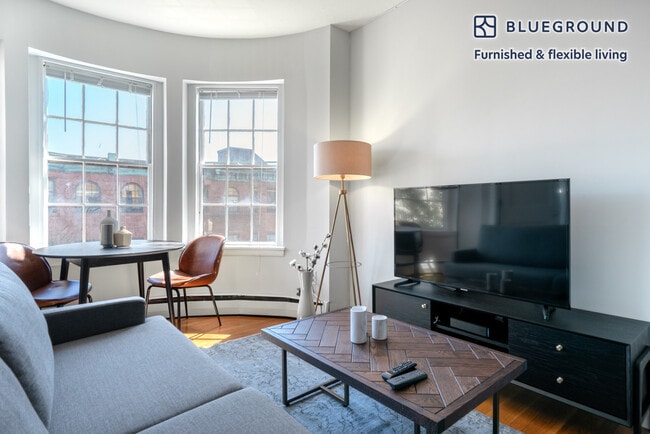 179 St Botolph St in Boston, MA - Building Photo - Building Photo