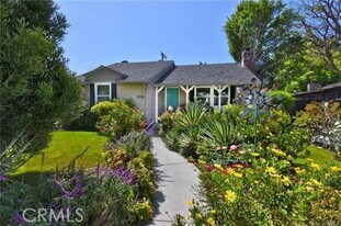 14018 Hesby St in Los Angeles, CA - Building Photo