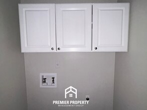 5022 Cottage Ln in Memphis, TN - Building Photo - Building Photo