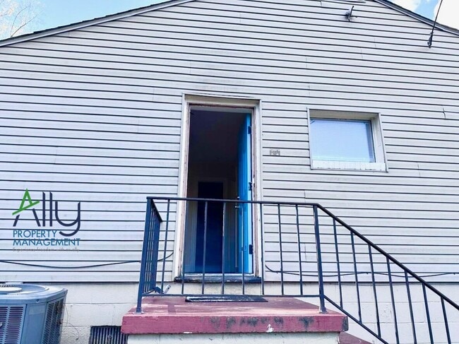 property at 648 Ivy Hill Ln