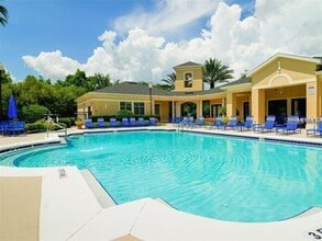 5125 Palm Springs Blvd in Tampa, FL - Building Photo - Building Photo