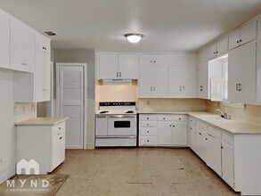 2617 43rd St in Lubbock, TX - Building Photo - Building Photo