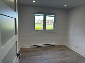 2630 Modugno Rue in St. Laurent, QC - Building Photo - Building Photo