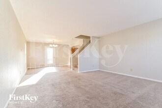723 Sedgewick Ln in Greenfield, IN - Building Photo - Building Photo