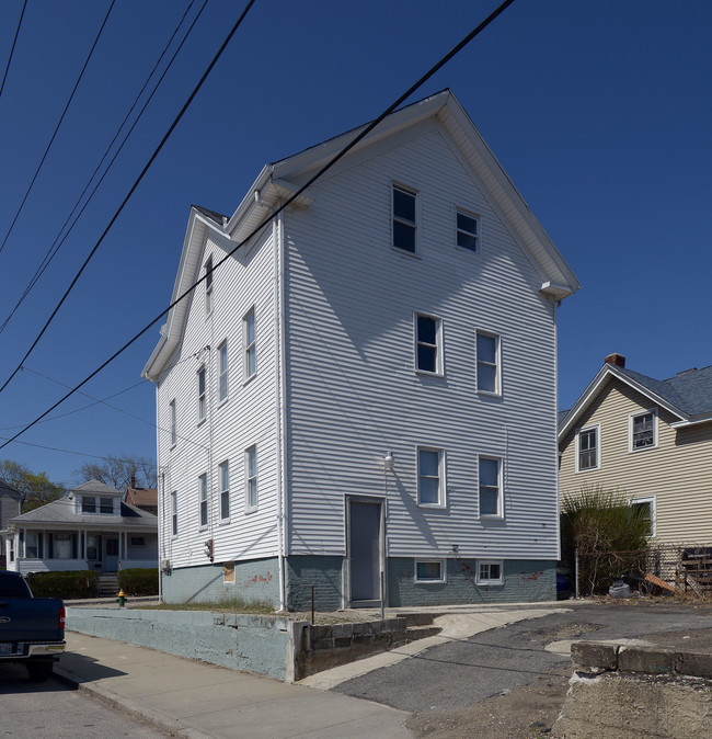 22 Huldah St in Providence, RI - Building Photo - Building Photo