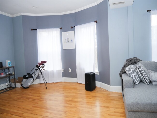 43 E Springfield St, Unit 4 in Boston, MA - Building Photo - Building Photo