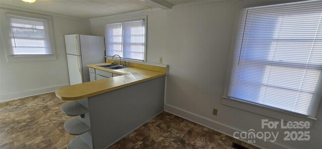 1511 Fred Watson Pl in Lenoir, NC - Building Photo - Building Photo